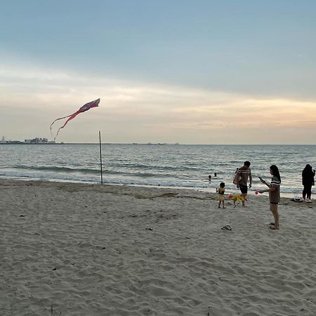 Private,Glory Beach Resort Port Dickson-Negeri Sembilan ภายนอก รูปภาพ