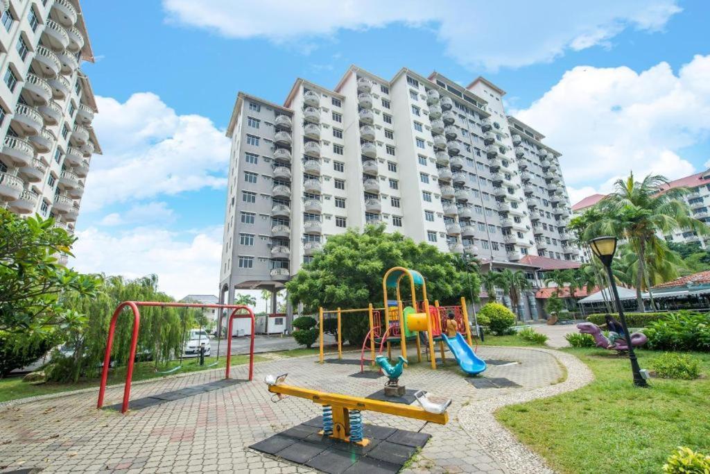 Private,Glory Beach Resort Port Dickson-Negeri Sembilan ภายนอก รูปภาพ